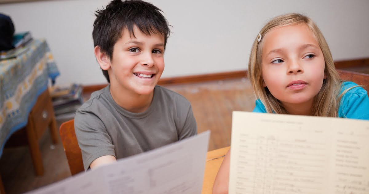 O Papel do Boletim Escolar no Sucesso Acadêmico dos Alunos